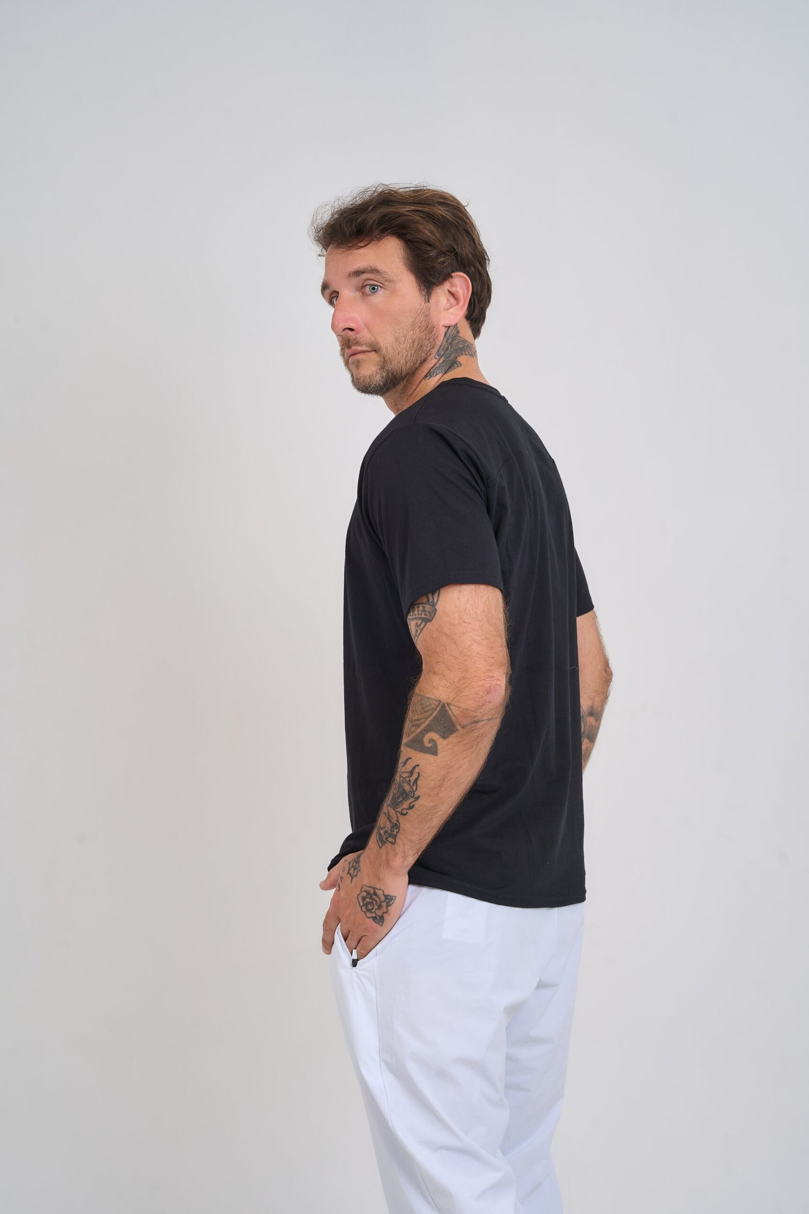 Camiseta Organic Comfort preta (1) Camiseta Organic Comfort - Image 3